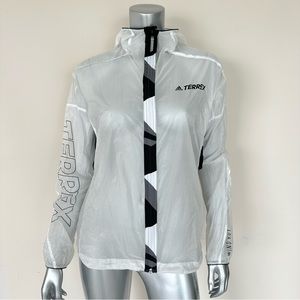 NEW!!! Adidas Terrex windbreaker jacket size S